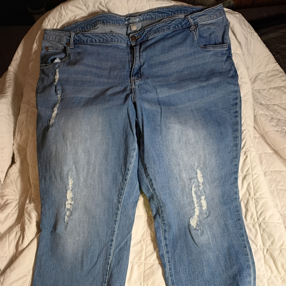 BBW Straight Leg Stretch Denim Woman Within Size 28W Ripped Jean